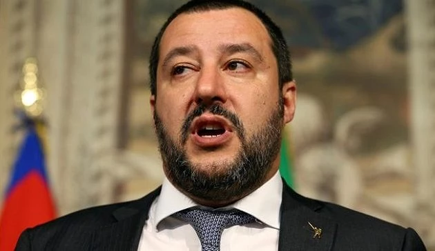 Εγκεφαλικά στο κονκλάβιο των Βρυξελλών: «Όχι» Σαλβίνι στη δημιουργία νέων hotspots στην Ιταλία